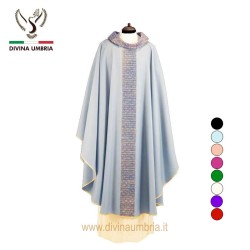 Chasubles out of pure wool fabric