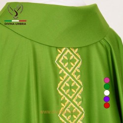 Green chasuble made of pure wool