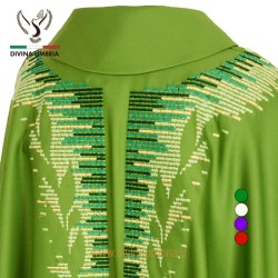 Green chasubles out of pure wool