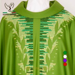 Green chasubles made of pure wool