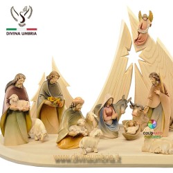 Presepe completo in legno scolpito e dipinto a mano